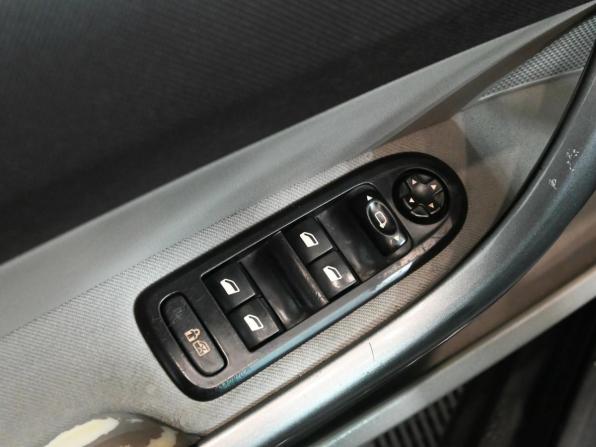 Peugeot 308 I с пробегом 2008 года, цена 270 000 рублей, 206408 км, хэтчбек, Автокод Объявления