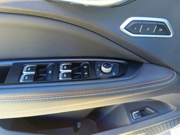 Geely Tugella I Рестайлинг с пробегом 2024 года, цена 2 699 995 рублей, 33989 км, внедорожник, Автокод Объявления