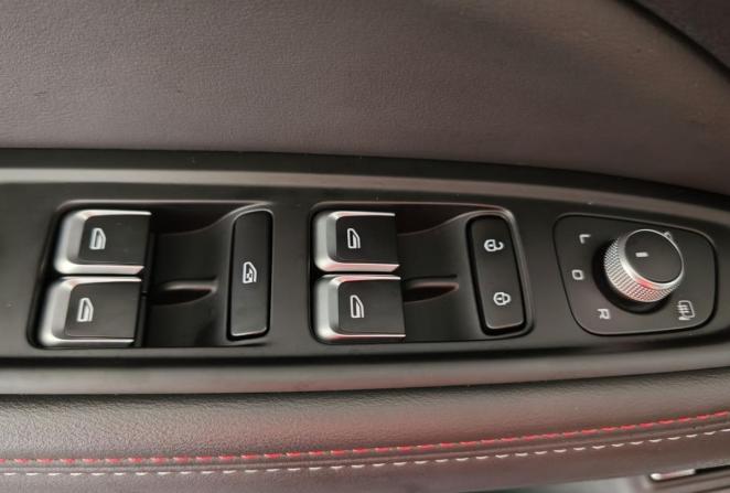 Geely Tugella I Рестайлинг с пробегом 2024 года, цена 3 180 000 рублей, 21974 км, внедорожник, Автокод Объявления