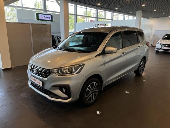 Suzuki Ertiga II Рестайлинг с пробегом 2022 года, цена 1 850 000 рублей, 150193 км, компактвэн, Автокод Объявления
