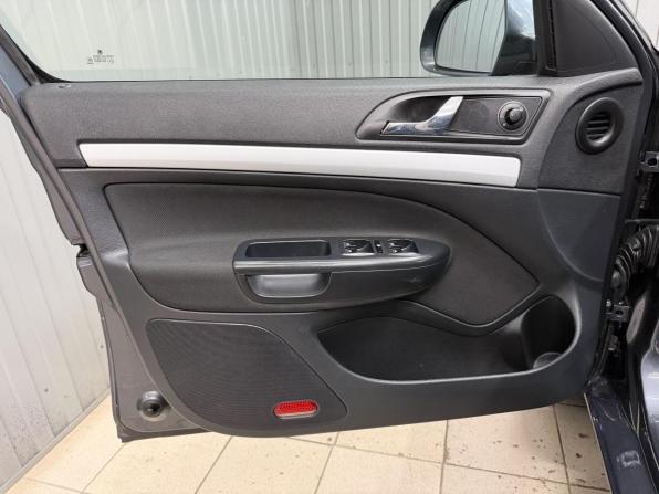 Skoda Octavia II (A5) Рестайлинг с пробегом 2011 года, цена 868 000 рублей, 176287 км, лифтбек, Автокод Объявления