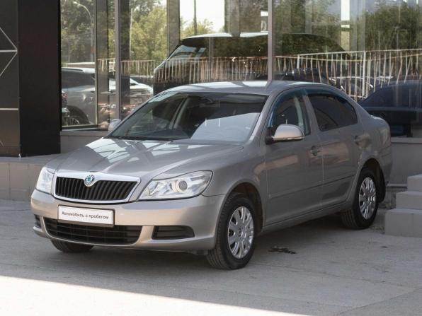 Skoda Octavia II (A5) Рестайлинг с пробегом 2012 года, цена 750 000 рублей, 220077 км, лифтбек, Автокод Объявления