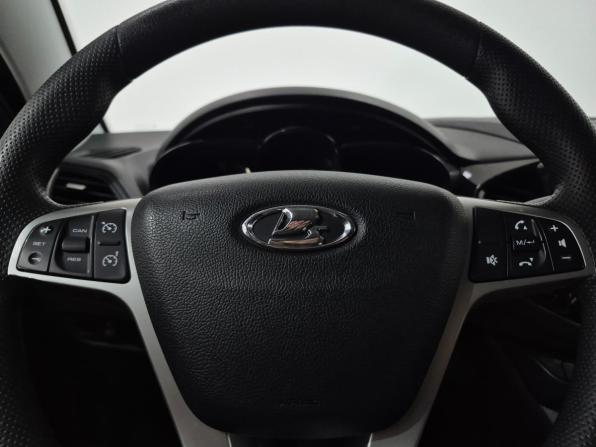 Lada (ВАЗ) Vesta I с пробегом 2021 года, цена 1 040 000 рублей, 93873 км, седан, Автокод Объявления