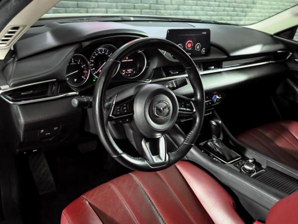 Mazda 6 III (GJ) Рестайлинг 2 с пробегом 2021 года, цена 3 200 000 рублей, 64964 км, седан, Автокод Объявления