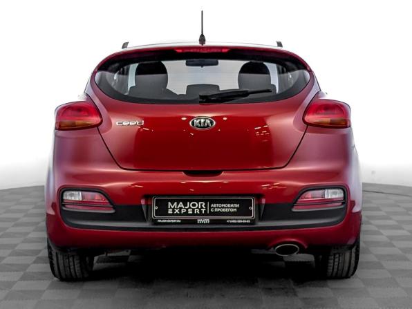 Kia Ceed II с пробегом 2014 года, цена 975 000 рублей, 144426 км, хэтчбек, Автокод Объявления