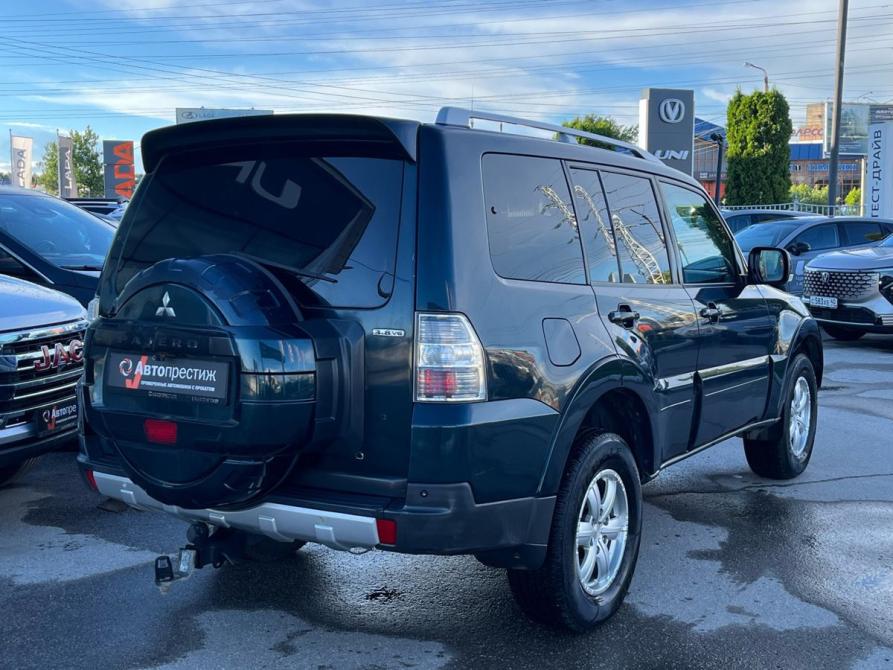 Mitsubishi Pajero IV Калуга  - изображение 4