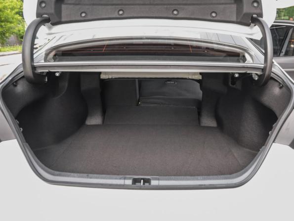 Toyota Camry VIII (XV70) Рестайлинг с пробегом 2021 года, цена 3 669 000 рублей, 58739 км, седан, Автокод Объявления