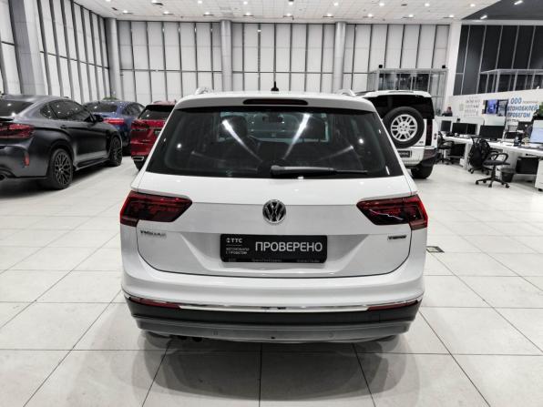 Volkswagen Tiguan II с пробегом 2019 года, цена 2 450 000 рублей, 135115 км, внедорожник, Автокод Объявления