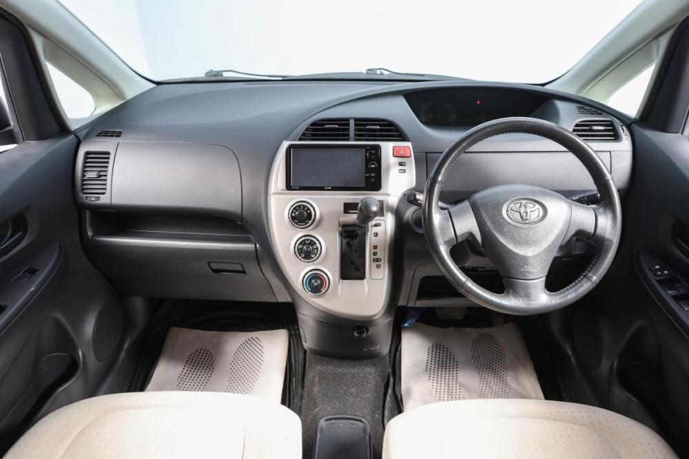 Toyota Ractis I Новосибирск  - изображение 12