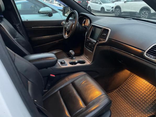 Jeep Grand Cherokee IV (WK2) Рестайлинг с пробегом 2013 года, цена 2 398 000 рублей, 195582 км, внедорожник, Автокод Объявления