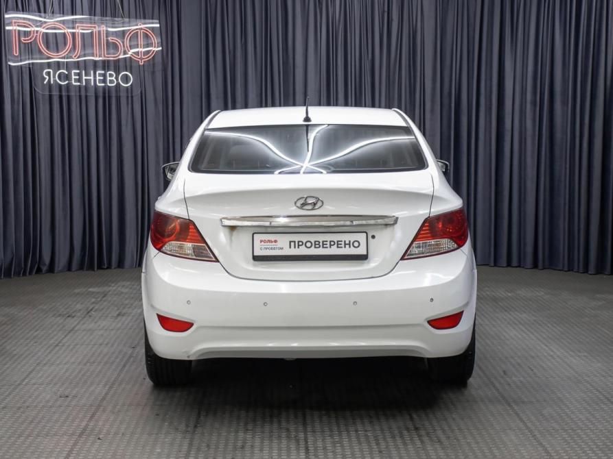 Hyundai Solaris I Москва  - изображение 6