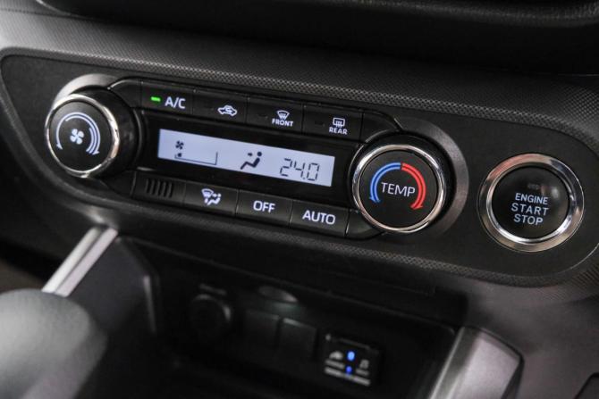 Daihatsu Rocky A200 с пробегом 2021 года, цена 1 499 000 рублей, 36762 км, внедорожник, Автокод Объявления