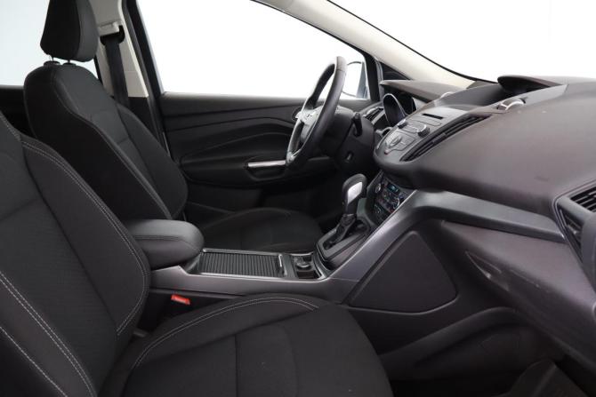 Ford Kuga II Рестайлинг с пробегом 2019 года, цена 1 999 000 рублей, 80000 км, внедорожник, Автокод Объявления
