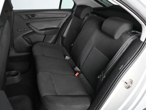 Skoda Rapid I с пробегом 2016 года, цена 1 160 000 рублей, 128807 км, лифтбек, Автокод Объявления