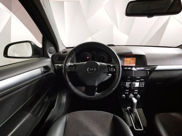 Opel Astra H Рестайлинг с пробегом 2010 года, цена 695 000 рублей, 104053 км, хэтчбек, Автокод Объявления