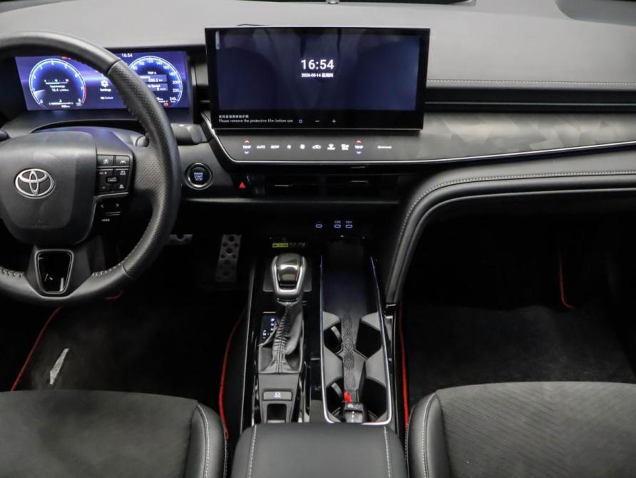 Toyota Camry IX (XV80) Москва  - изображение 9
