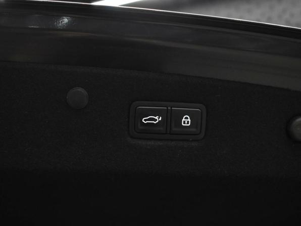 Kia K8 I с пробегом 2021 года, цена 3 745 000 рублей, 71522 км, седан, Автокод Объявления