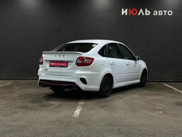 Lada (ВАЗ) Granta I Рестайлинг с пробегом 2024 года, цена 1 248 000 рублей, 43380 км, лифтбек, Автокод Объявления