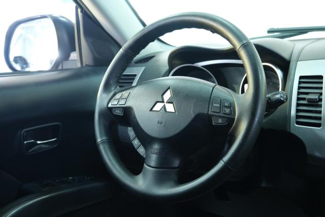 Mitsubishi Outlander II с пробегом 2008 года, цена 1 349 000 рублей, 237000 км, внедорожник, Автокод Объявления
