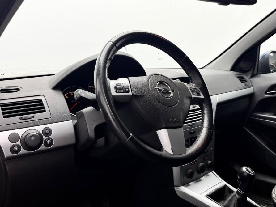 Opel Astra H Рестайлинг Мурманск  - изображение 17