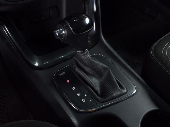 Kia Ceed II с пробегом 2012 года, цена 989 999 рублей, 243439 км, хэтчбек, Автокод Объявления