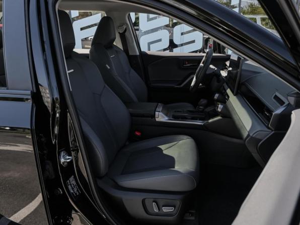Toyota RAV4 VI (XA60) с пробегом 2026 года, цена 4 400 000 рублей, 29 км, внедорожник, Автокод Объявления