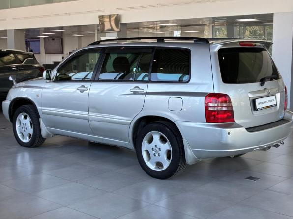 Toyota Kluger I (XU20) с пробегом 2001 года, цена 845 000 рублей, 265000 км, внедорожник, Автокод Объявления