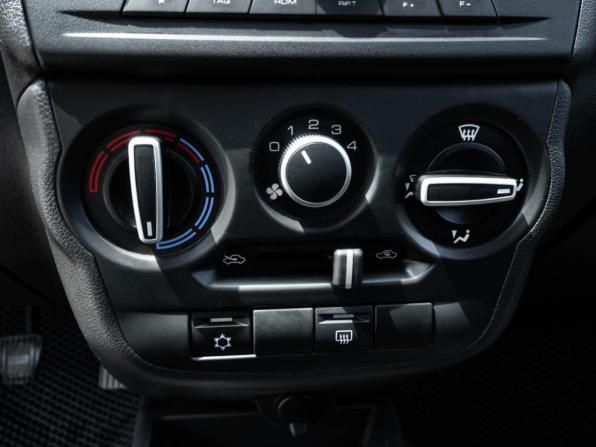 Lada (ВАЗ) Granta I Рестайлинг с пробегом 2024 года, цена 975 800 рублей, 21297 км, лифтбек, Автокод Объявления