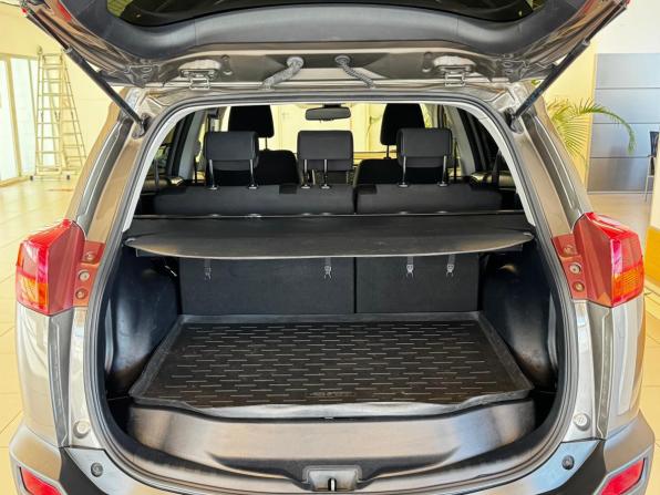 Toyota RAV4 IV (XA40) с пробегом 2013 года, цена 1 799 000 рублей, 161545 км, внедорожник, Автокод Объявления