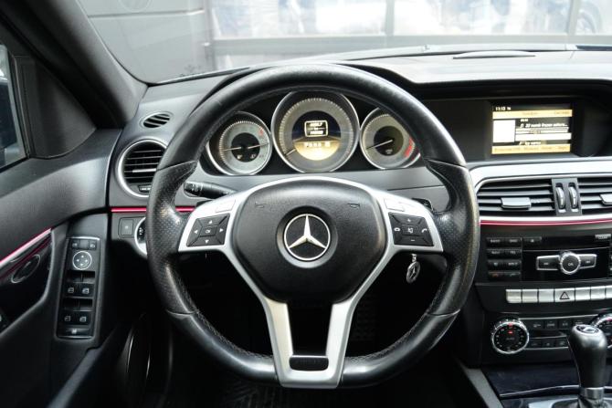 Mercedes-Benz C-Класс III (W204) Рестайлинг с пробегом 2012 года, цена 1 650 000 рублей, 198550 км, седан, Автокод Объявления