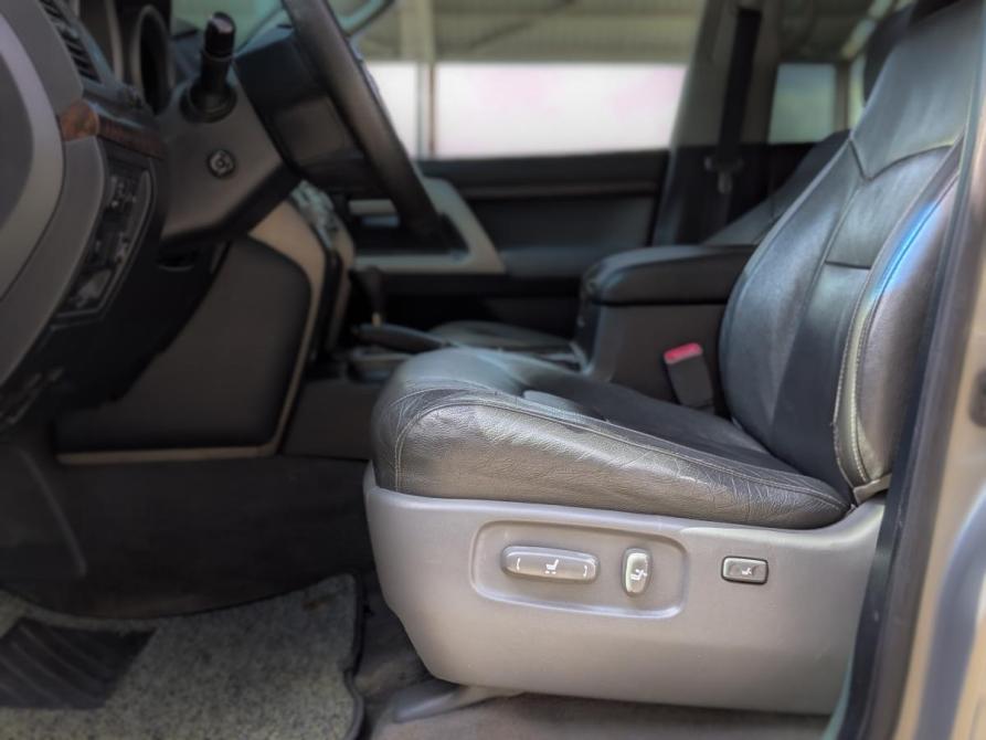 Toyota Land Cruiser 200 Series Екатеринбург  - изображение 17