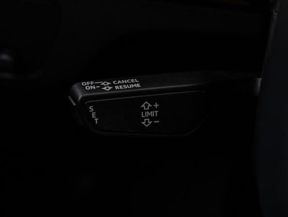 Audi Q5 II (FY) с пробегом 2017 года, цена 2 949 000 рублей, 145143 км, внедорожник, Автокод Объявления