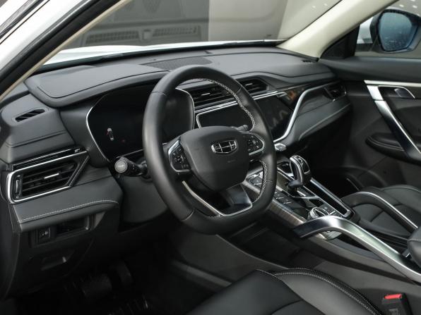 Geely Atlas Pro с пробегом 2023 года, цена 2 338 000 рублей, 41320 км, внедорожник, Автокод Объявления