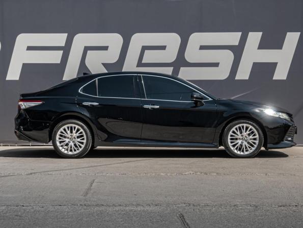 Toyota Camry VIII (XV70) с пробегом 2018 года, цена 3 150 000 рублей, 103354 км, седан, Автокод Объявления