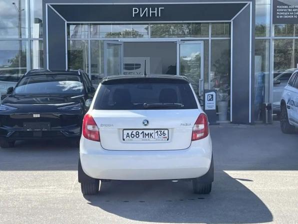 Skoda Fabia II Рестайлинг с пробегом 2013 года, цена 410 000 рублей, 294000 км, хэтчбек, Автокод Объявления