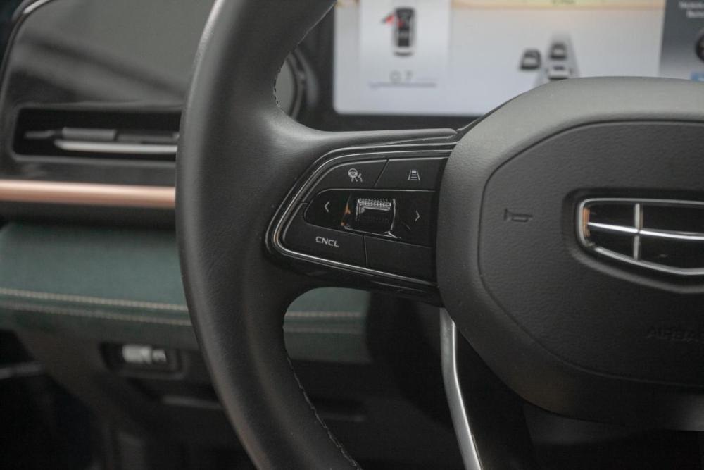 Geely Monjaro I Иркутск  - изображение 11
