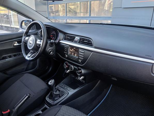 Kia Rio IV с пробегом 2017 года, цена 1 168 000 рублей, 132085 км, седан, Автокод Объявления