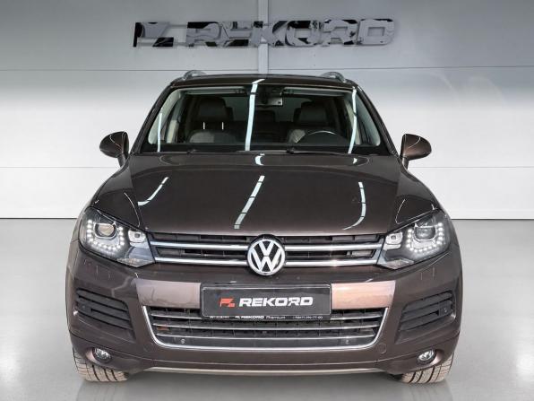 Volkswagen Touareg II с пробегом 2011 года, цена 2 029 000 рублей, 147252 км, внедорожник, Автокод Объявления