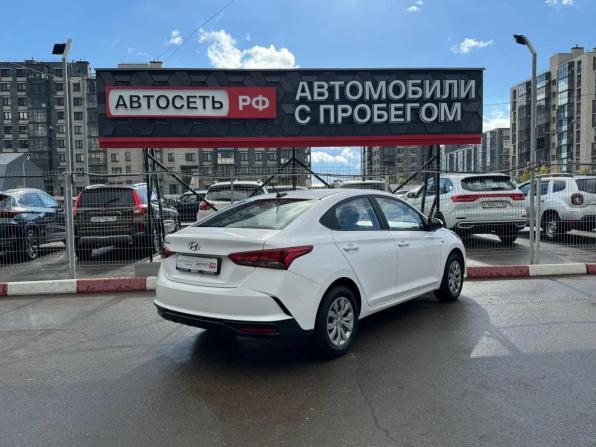 Hyundai Solaris II Рестайлинг с пробегом 2022 года, цена 1 498 141 рубль, 80003 км, седан, Автокод Объявления