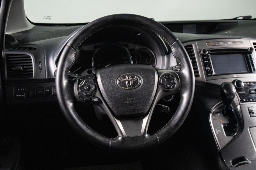 Toyota Venza I Сургут  - изображение 11