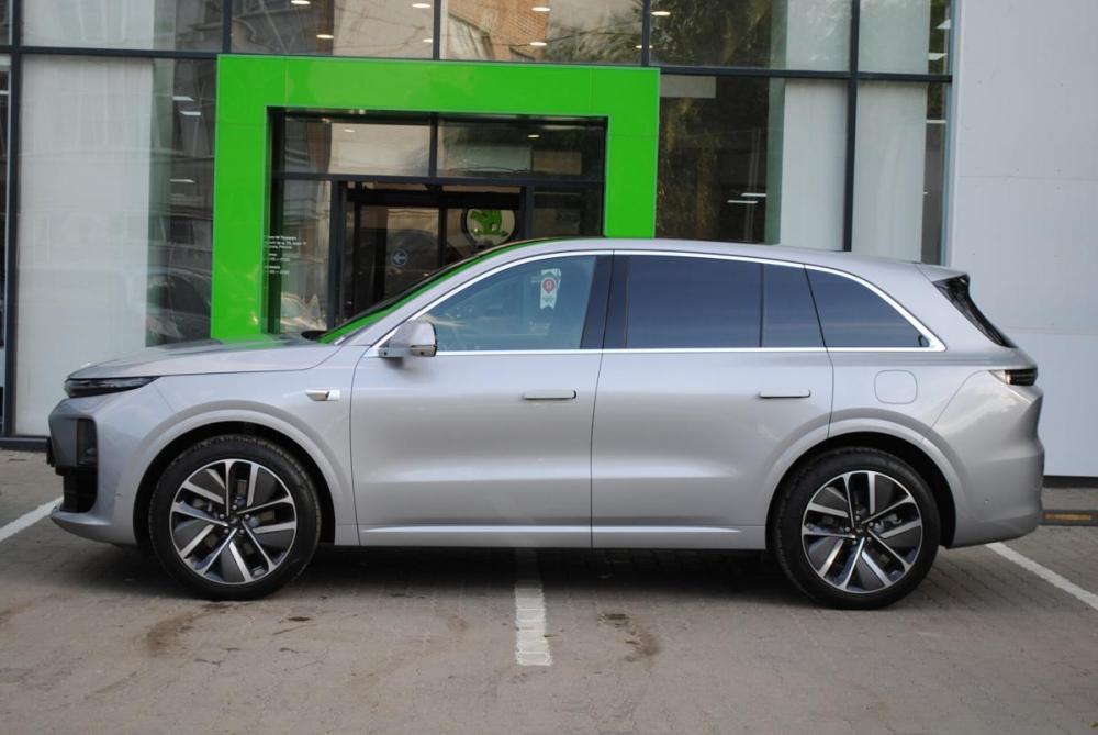Li Auto (Lixiang) L6 Москва  - изображение 3
