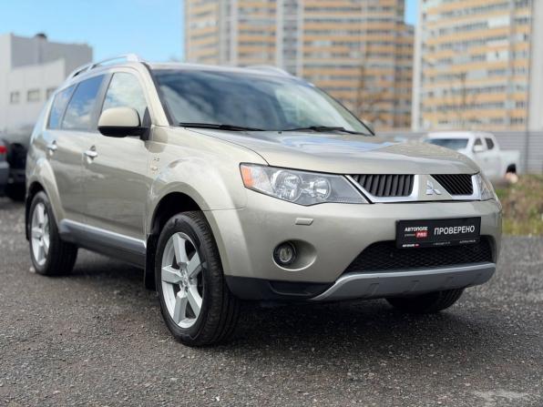 Mitsubishi Outlander II с пробегом 2007 года, цена 825 000 рублей, 387999 км, внедорожник, Автокод Объявления