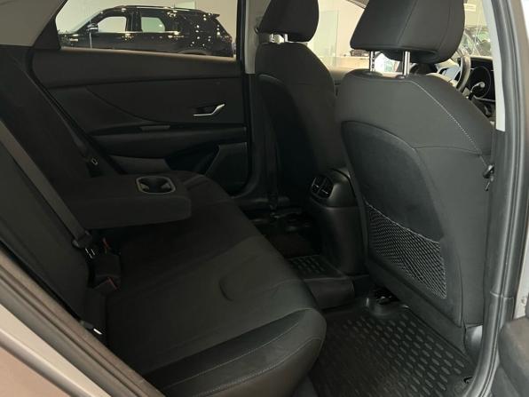 Hyundai Elantra VII (CN7) с пробегом 2021 года, цена 1 640 000 рублей, 133333 км, седан, Автокод Объявления