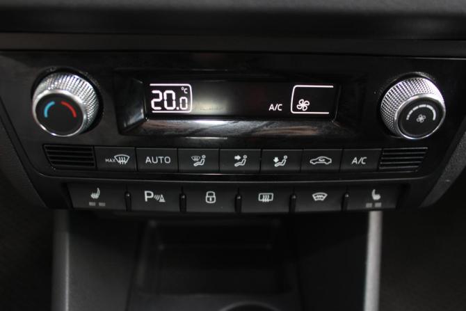 Skoda Rapid I Рестайлинг с пробегом 2020 года, цена 1 655 000 рублей, 108249 км, лифтбек, Автокод Объявления