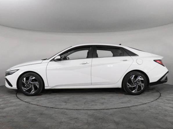 Hyundai Elantra VII (CN7) Рестайлинг с пробегом 2024 года, цена 2 090 000 рублей, 64000 км, седан, Автокод Объявления