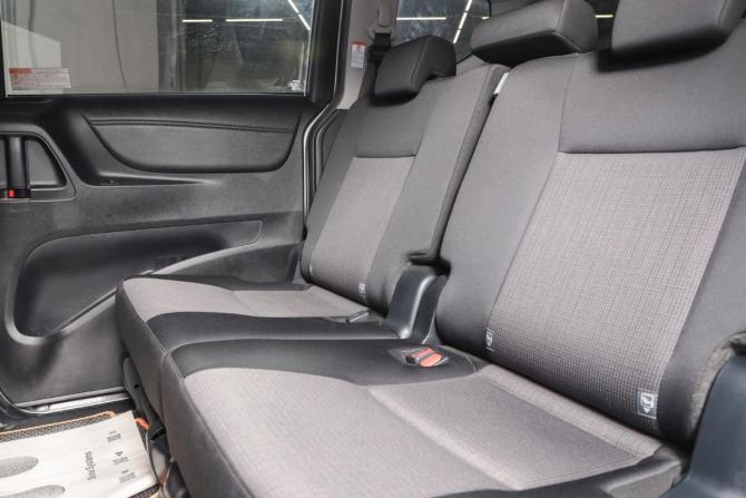 Toyota Sienna II Рестайлинг с пробегом 2020 года, цена 1 799 000 рублей, 41200 км, минивэн, Автокод Объявления