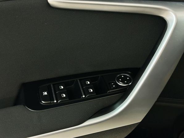 Kia Ceed III Рестайлинг с пробегом 2022 года, цена 2 280 000 рублей, 80772 км, универсал, Автокод Объявления