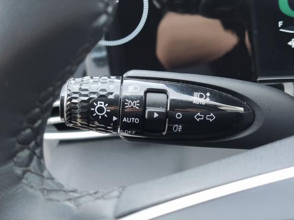 Hyundai Elantra VII (CN7) Рестайлинг с пробегом 2024 года, цена 2 300 000 рублей, 15556 км, седан, Автокод Объявления