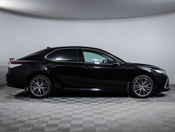 Toyota Camry VIII (XV70) Рестайлинг с пробегом 2021 года, цена 3 480 000 рублей, 90900 км, седан, Автокод Объявления