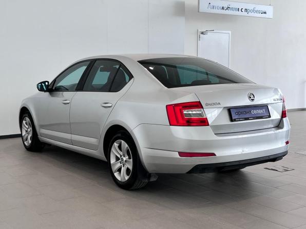 Skoda Octavia III (A7) с пробегом 2015 года, цена 1 145 000 рублей, 233288 км, лифтбек, Автокод Объявления